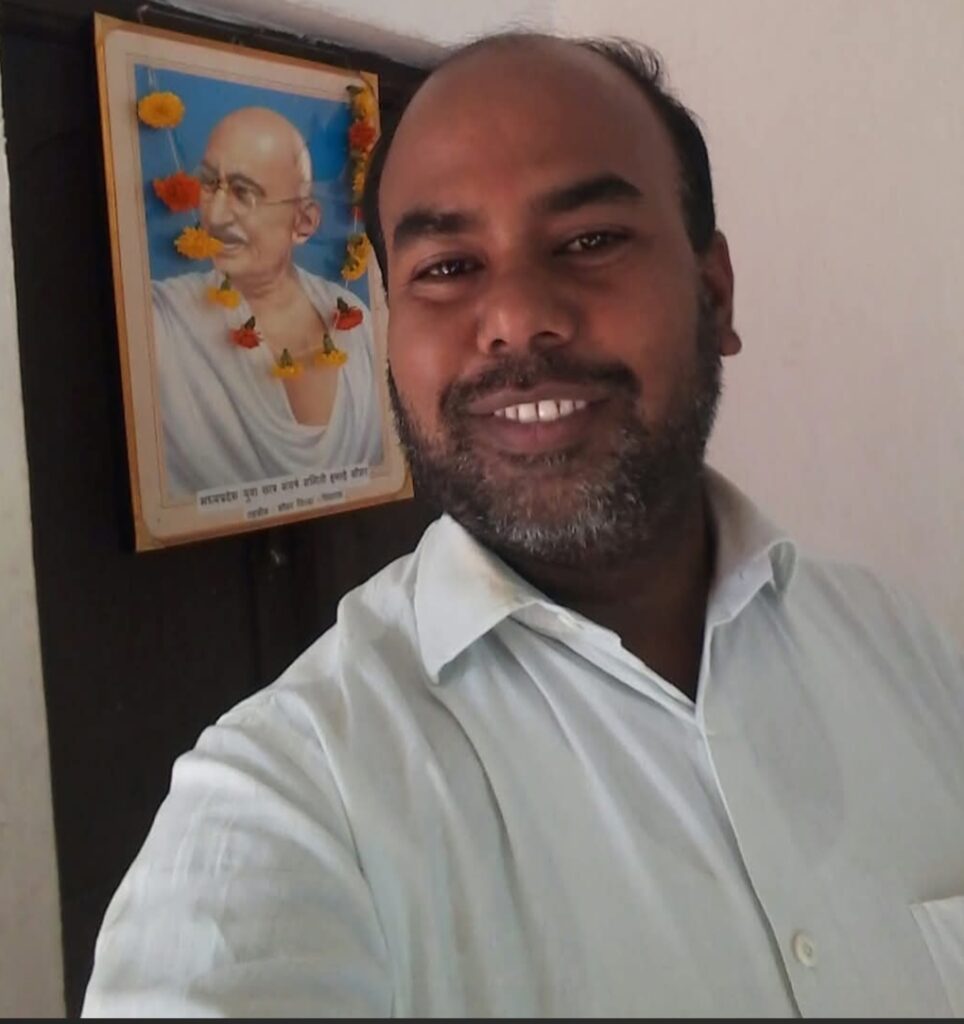 श्री अनूप सिंह